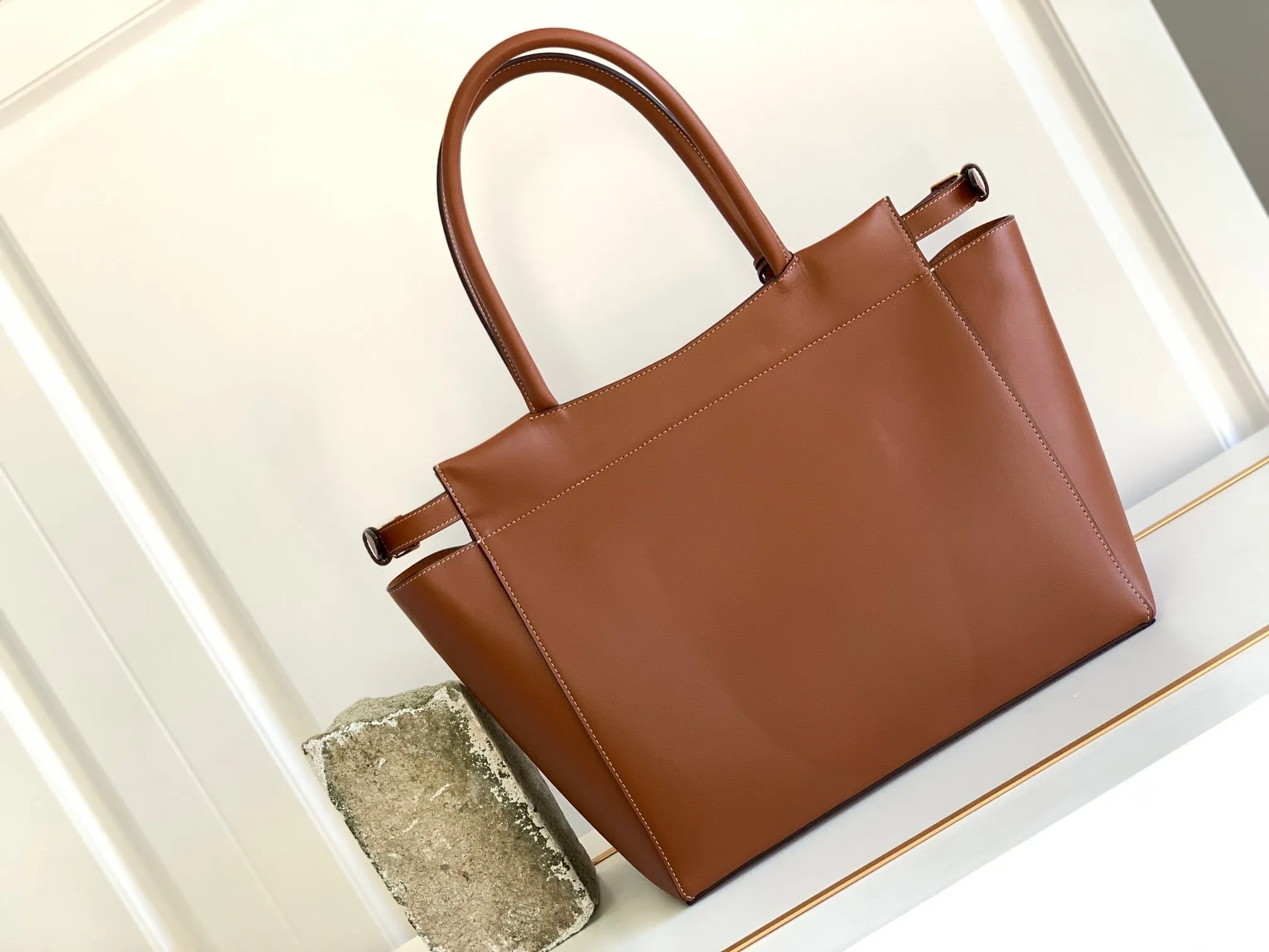 CL122 Celine Cabas / HIGHEST QUALITY VERSION / 17.7x10.6x5.9inch