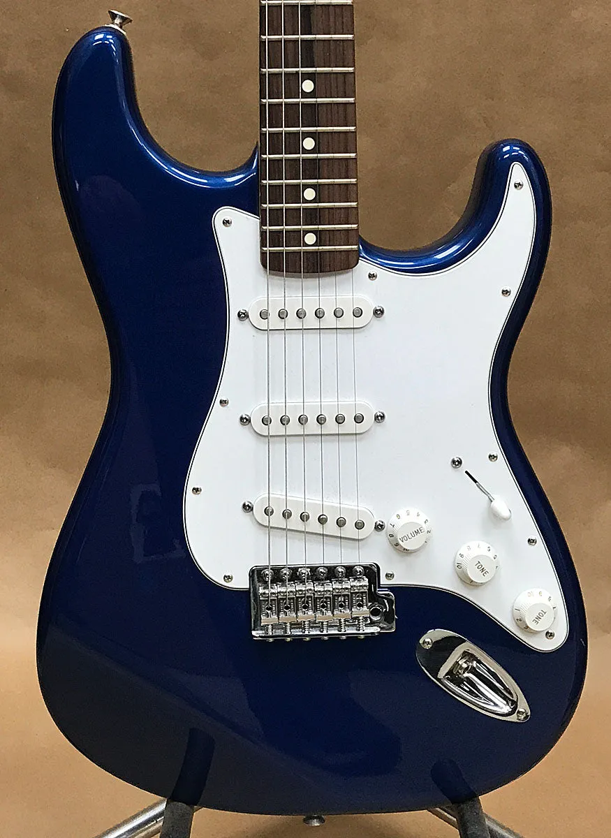 Fender Stratocaster Electric Guitar 2006