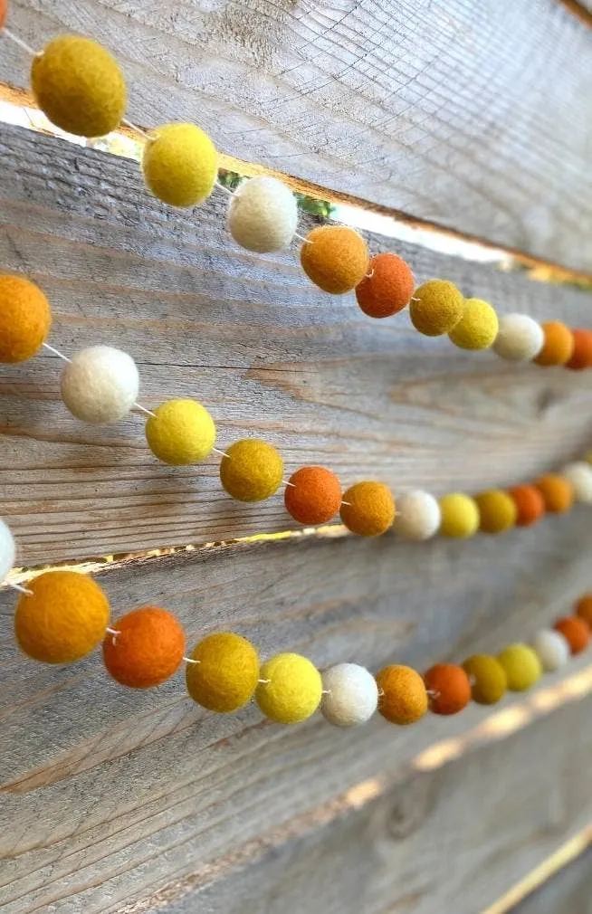 Handfelted Ball Garland - Multi