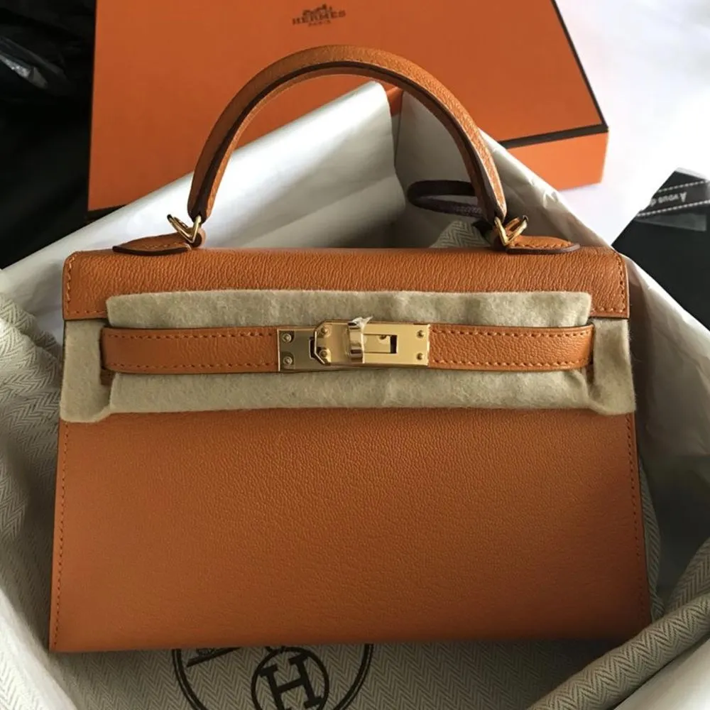 Hermès Kelly 20 Abricot Sellier Chevre Mysore Gold Hardware GHW