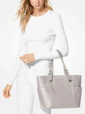 Jet Set Medium Pebbled Leather Tote Bag