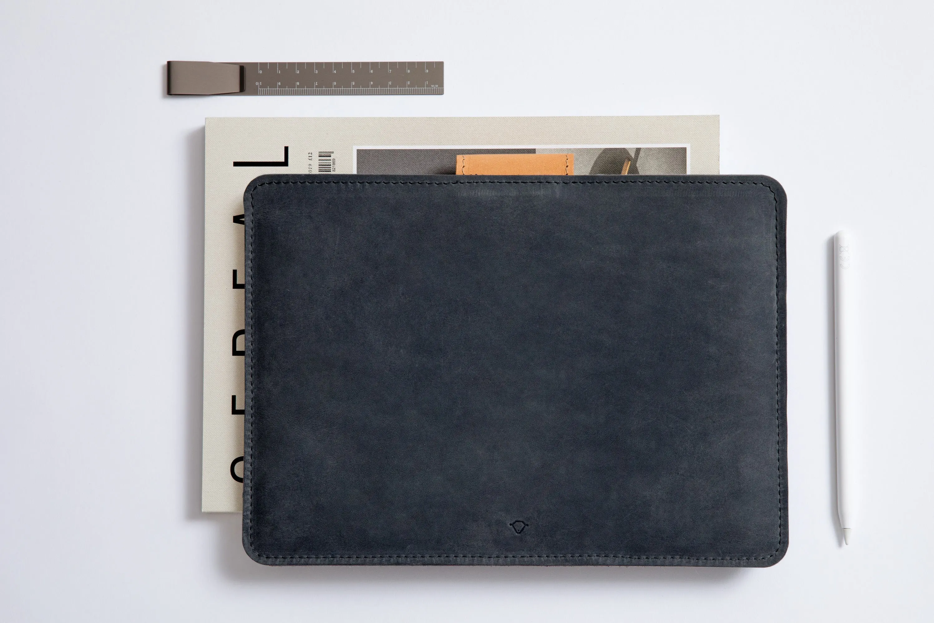 Leather MacBook Sleeve KEEP IT SNUG/ Scandinavian Grey/