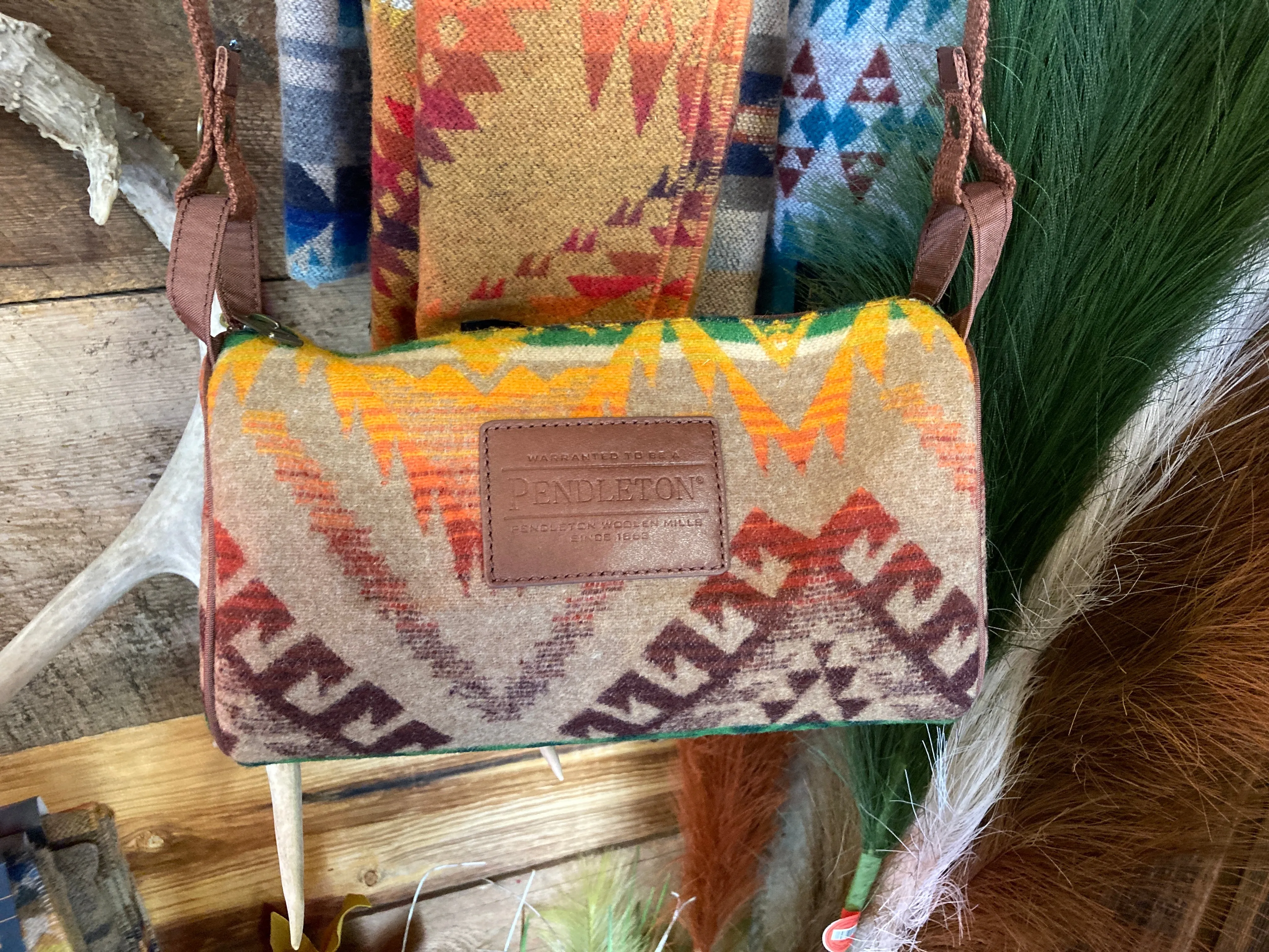 Pendleton Travel Kit in the Sawtooth Mountain pattern