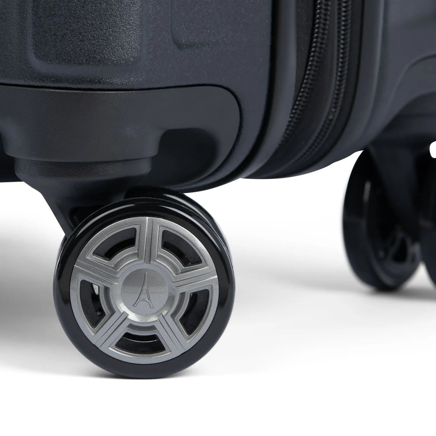 Platinum® Elite Compact Carry-On Expandable Hardside Spinner