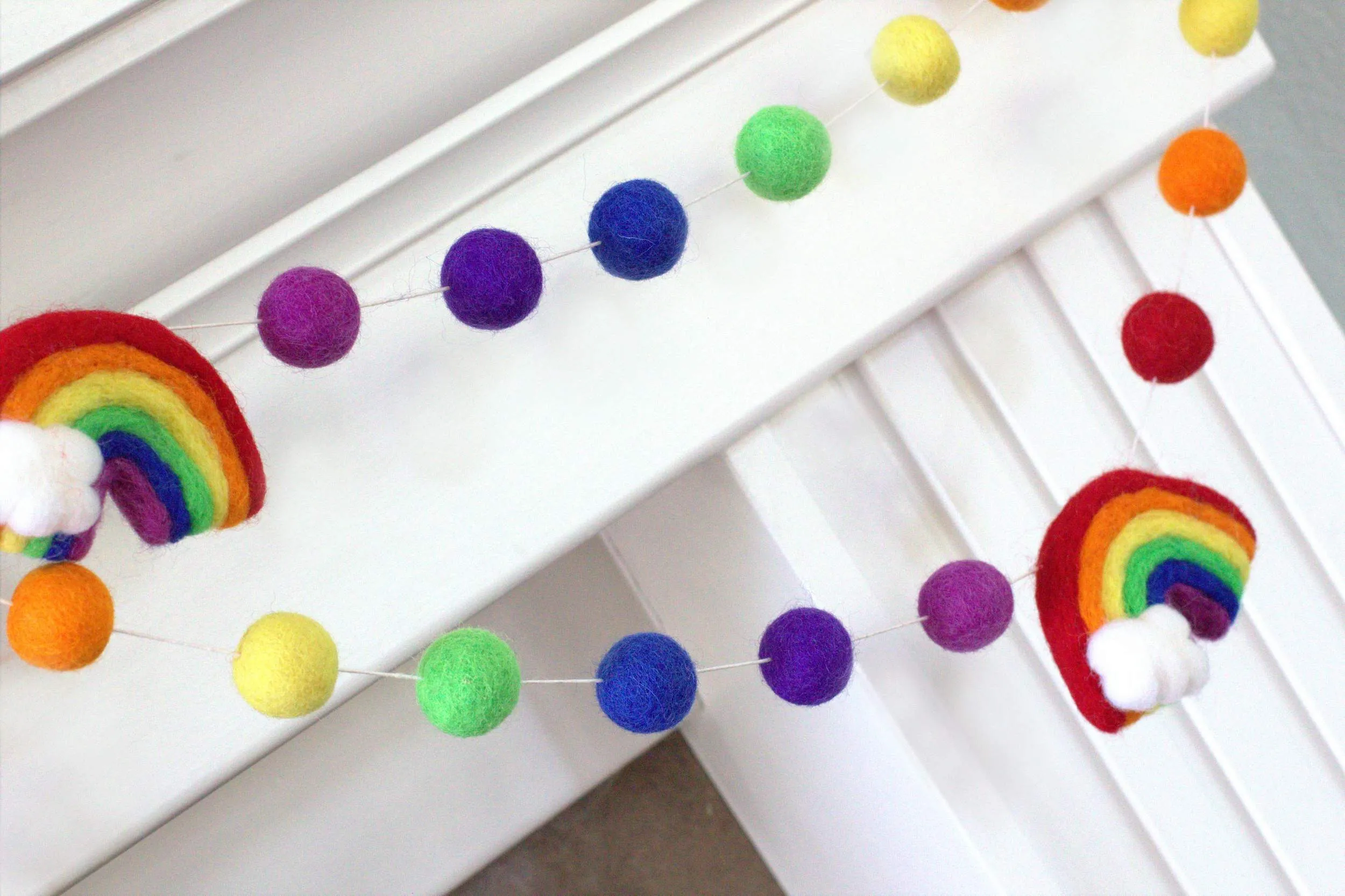 Rainbow Felt Garland- ROYGBIV