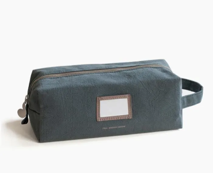 Tinne   Mia Toiletry Bag