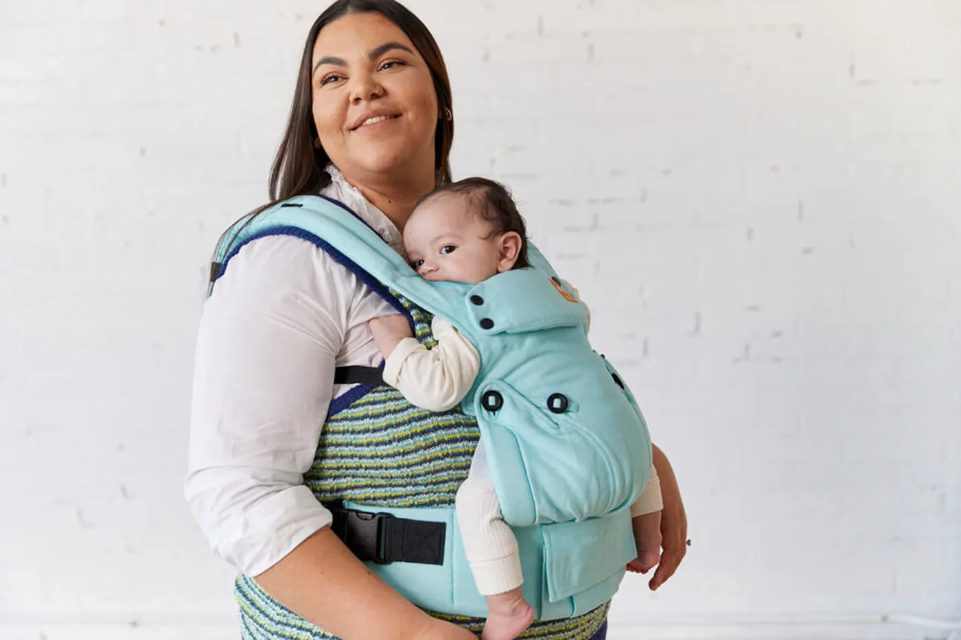 Tula Explore Linen Baby Carrier - Robin