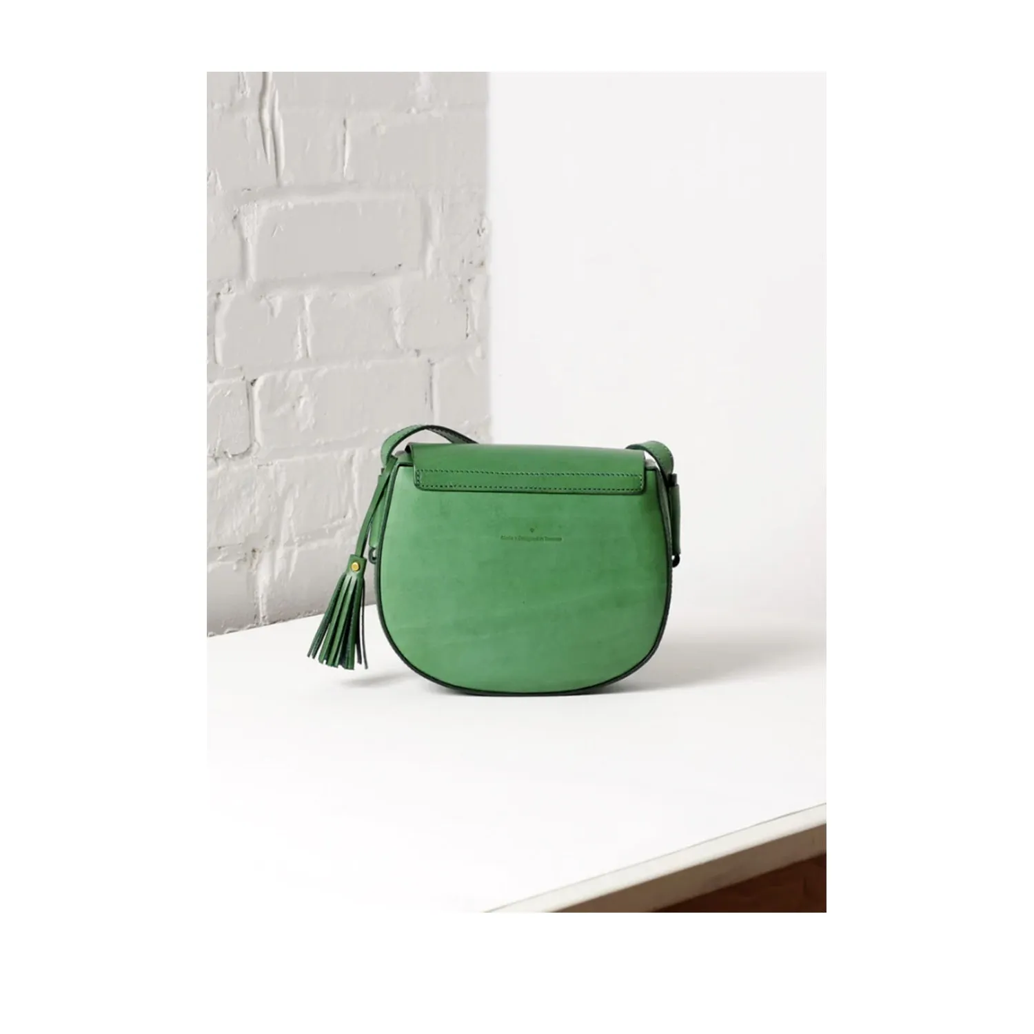 Uppdoo Vive Classic Saddle Bag in Green