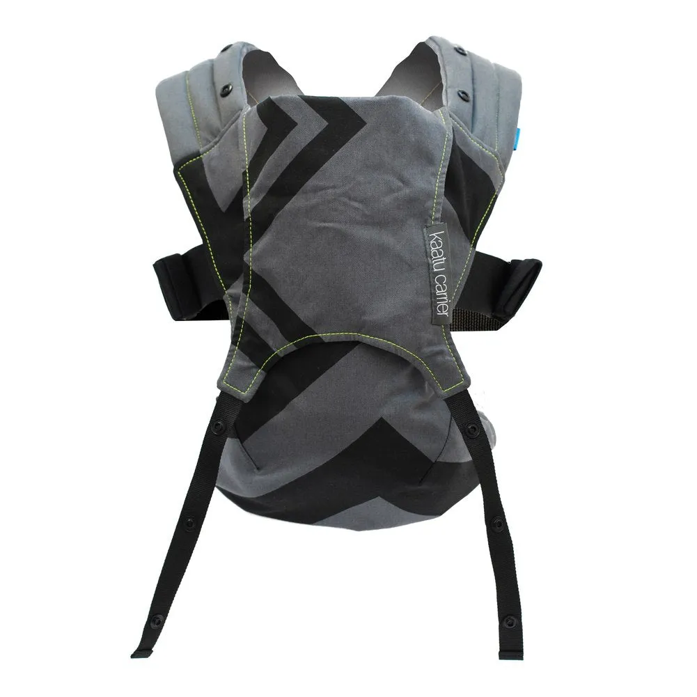 We Made Me Venture   2-in-1 Carrier (18-36 Months) - Charcoal Grey Black Zigzag