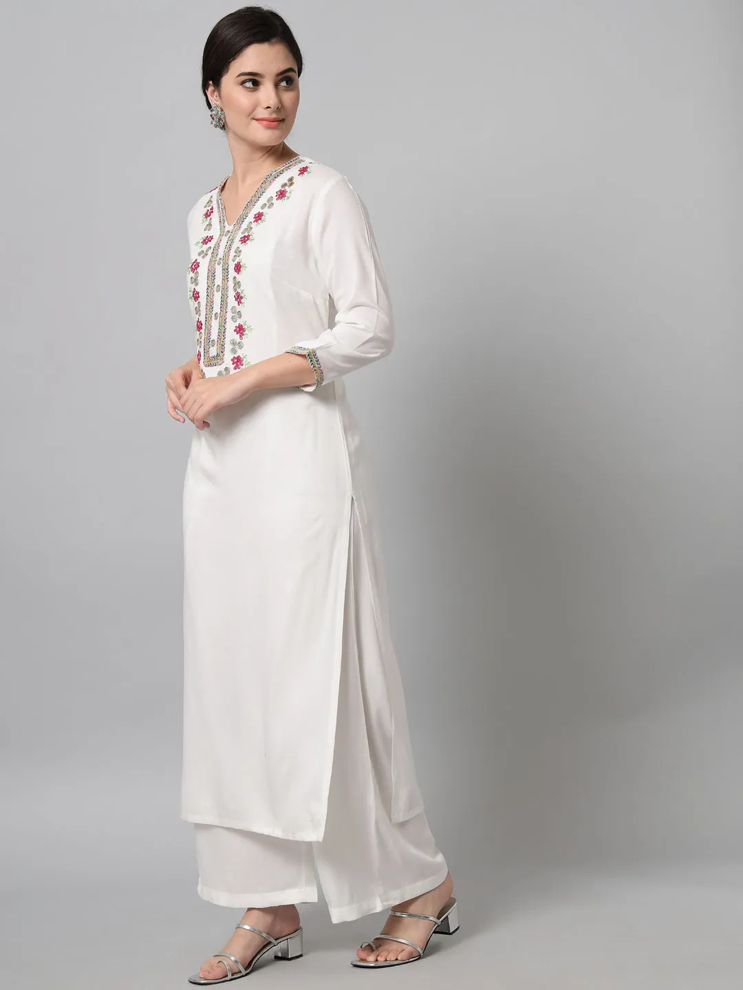 Women Embroidered White Kurta Palazzo Set